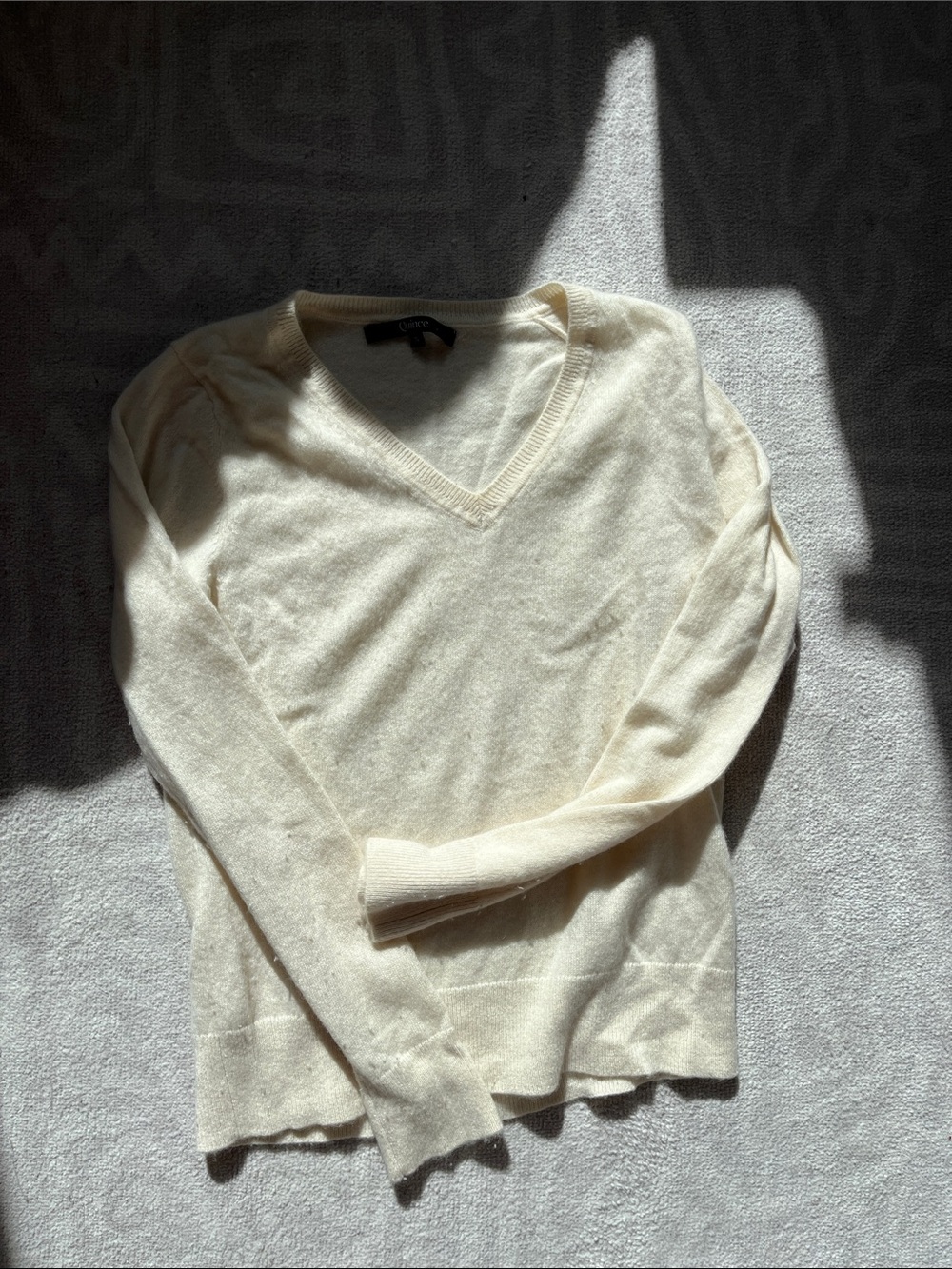 Quince Cream V-Neck Women's Sweater